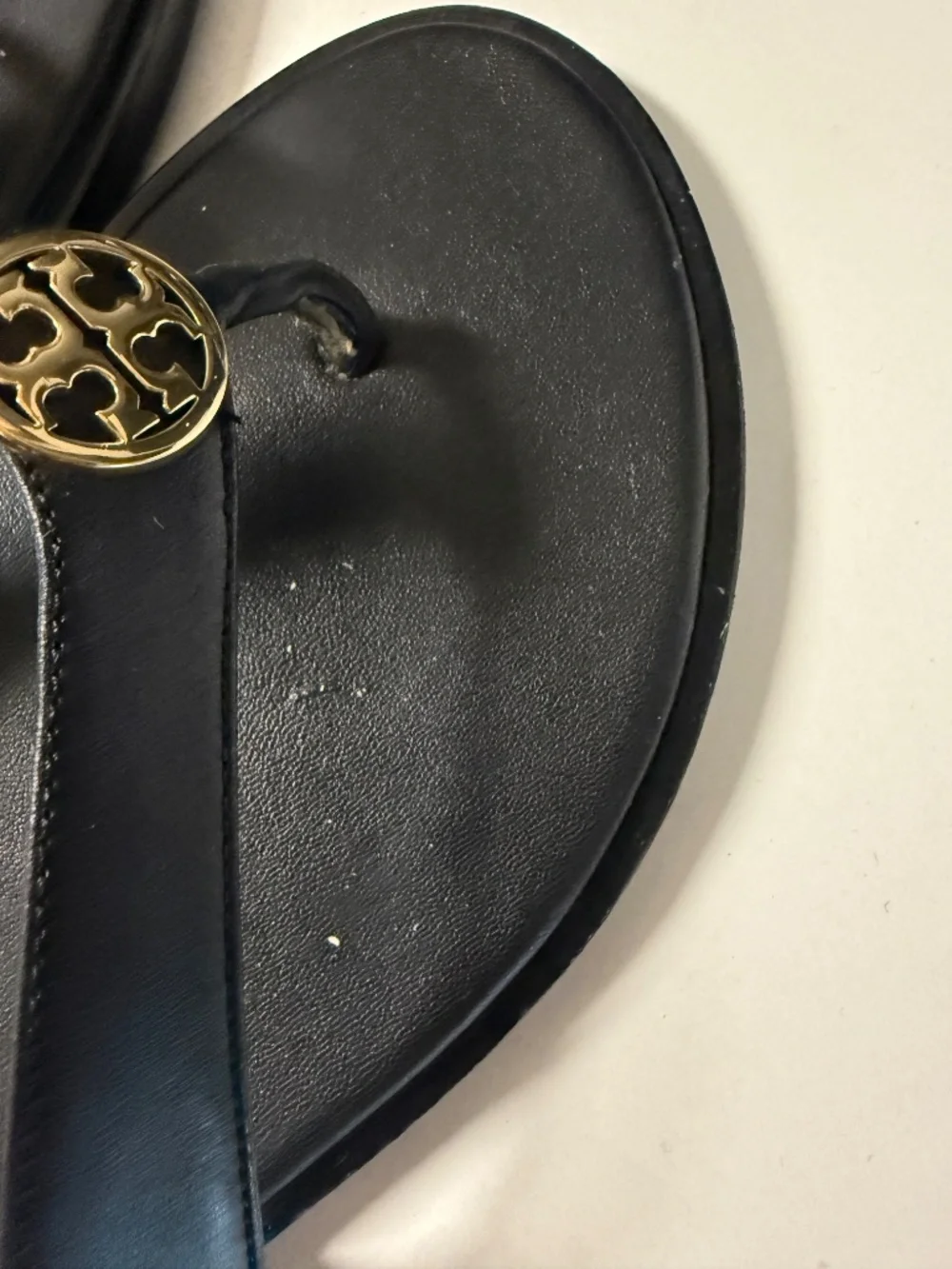 Tory Burch Miller Black Leather Gold Logo Sandals Size 9